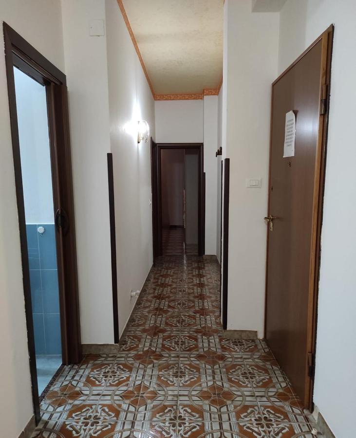דירות צ'יניזי Casa Vacanza Di Maggio מראה חיצוני תמונה